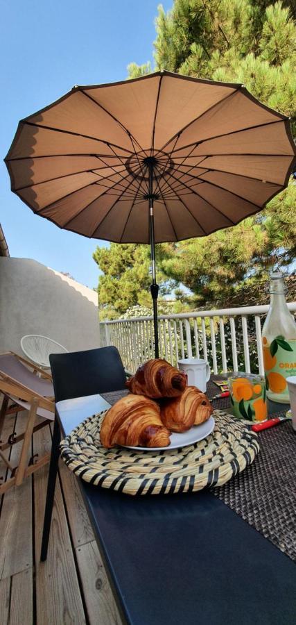 Fiori Di Cala Rossa Appartement T3 Dans Residence Hotelliere Chez Virginie Lecci Exteriör bild