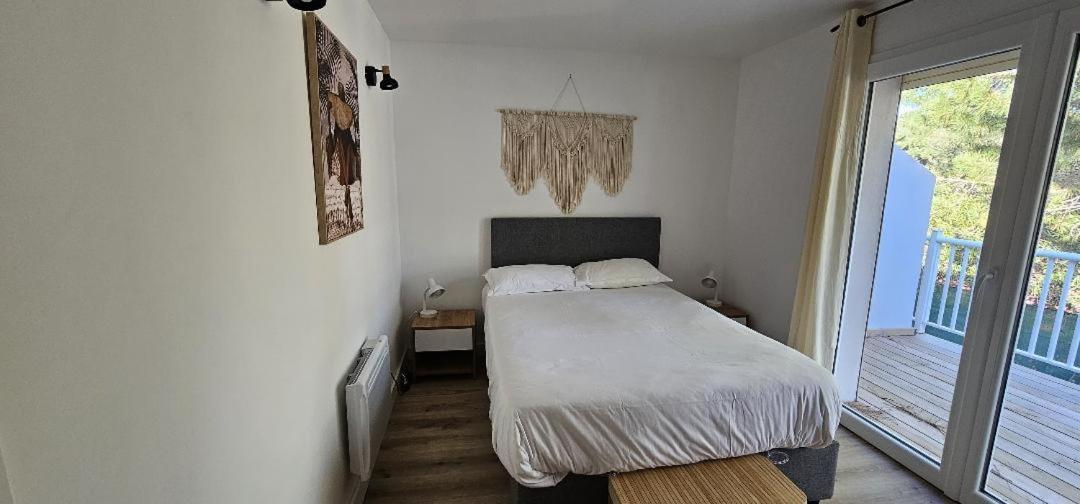 Fiori Di Cala Rossa Appartement T3 Dans Residence Hotelliere Chez Virginie Lecci Exteriör bild